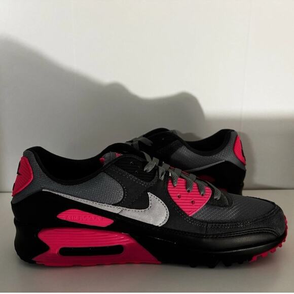 Nike Air Max 90 Shoes Wolf Gray Hyper Pink DM0029-010 Men's Size 10 - Picture 2 of 4